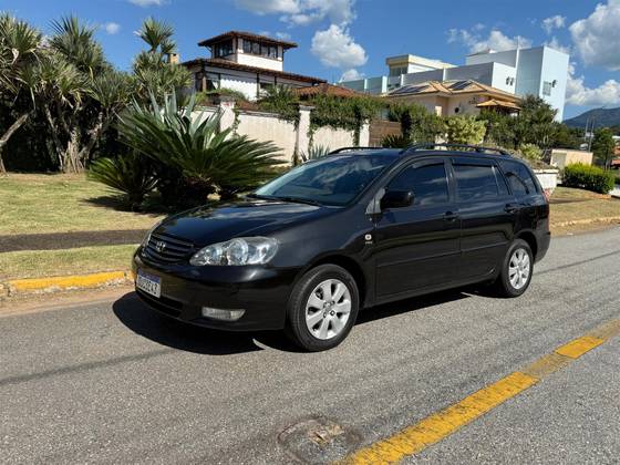 TOYOTA FIELDER 1.8 S 16V GASOLINA 4P AUTOMÁTICO